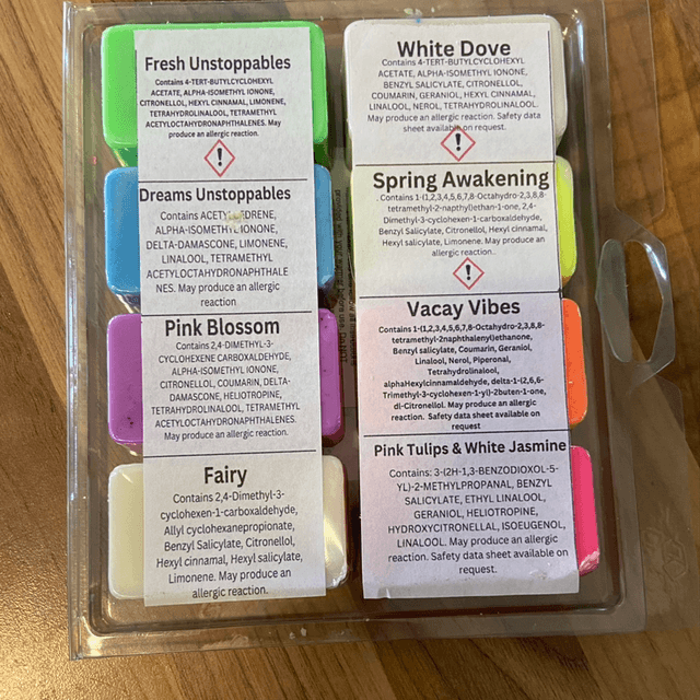 Laundry wax melt selection 