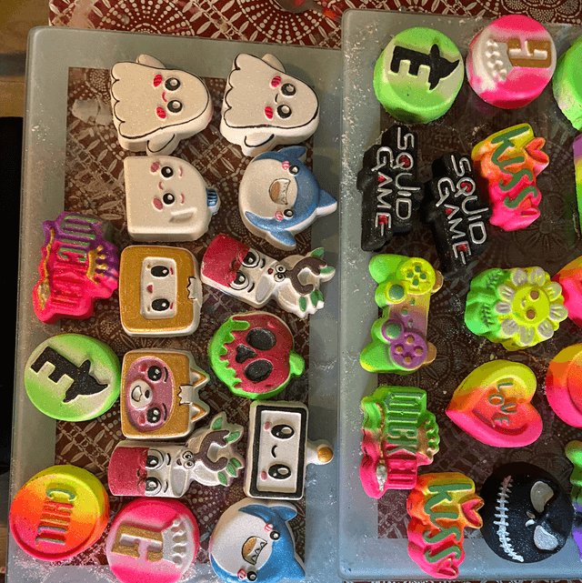 Novelty Bath Bombs 